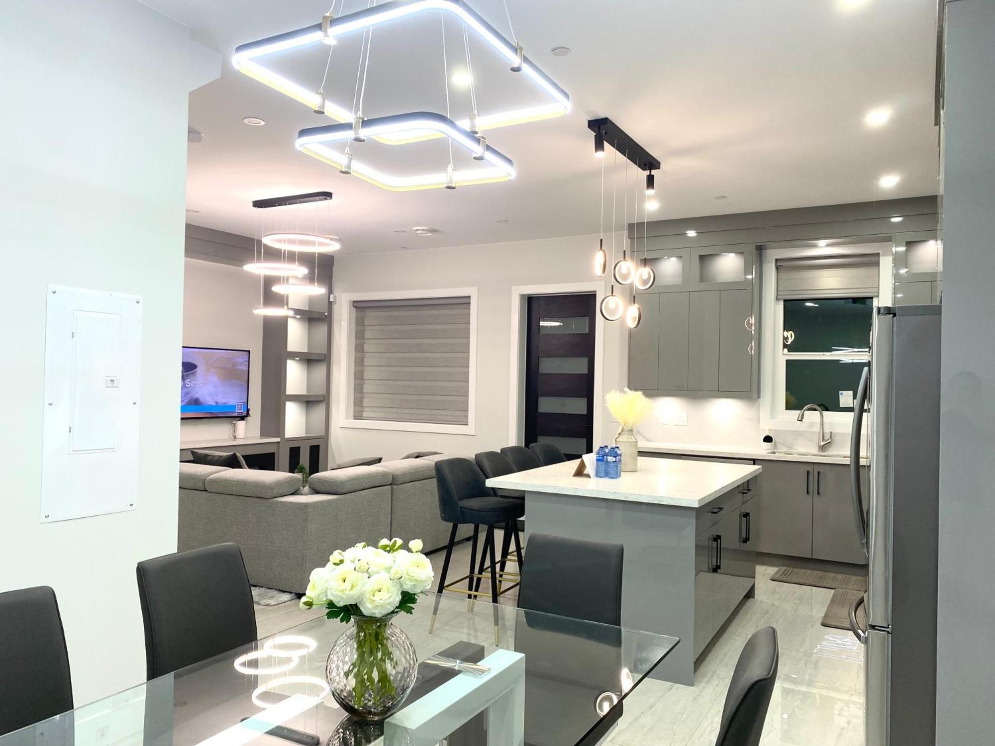 Modern And New House Near Pne With Big Garden And Free Parking Apartment Vancouver Exterior photo
