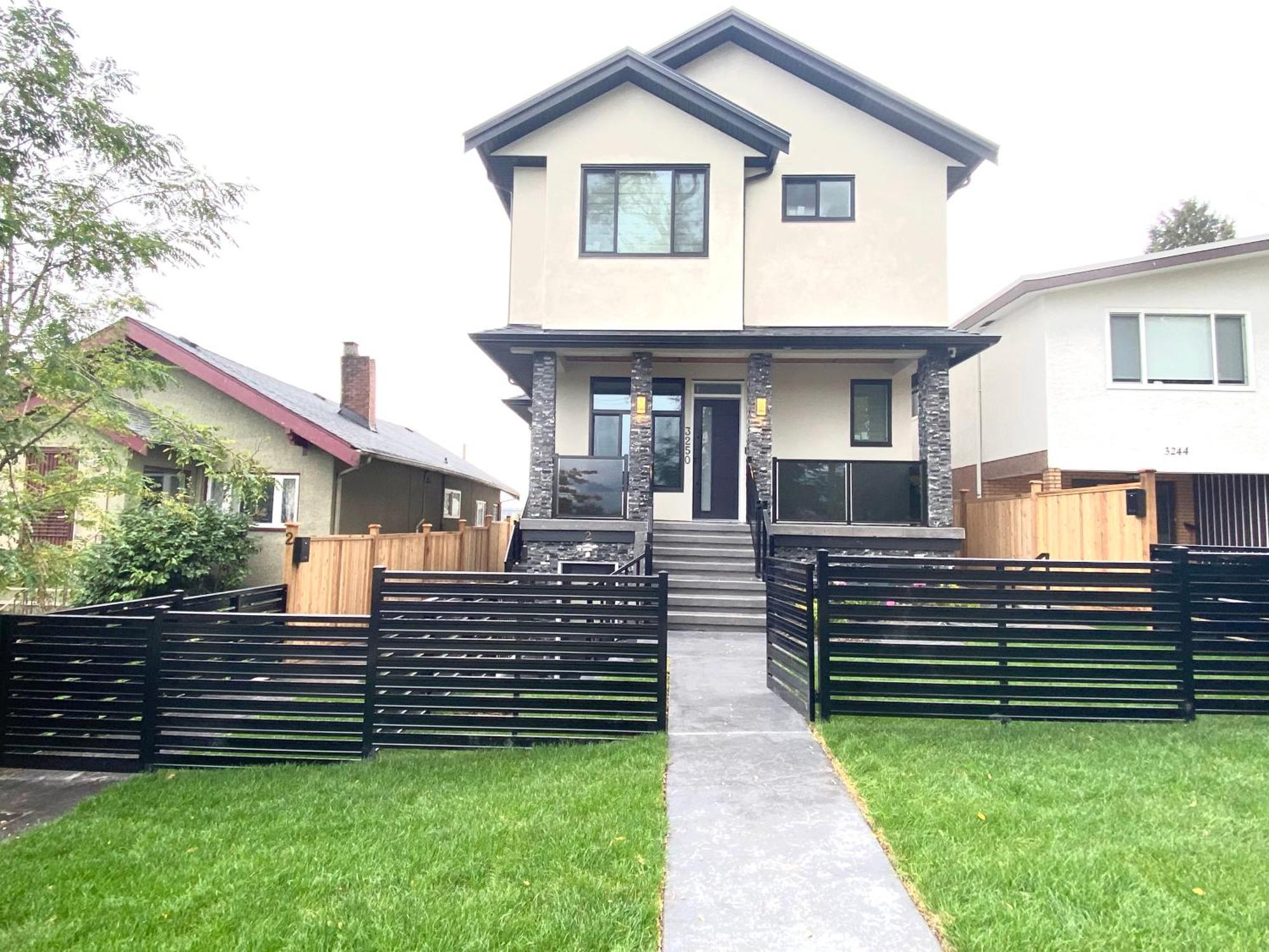 Modern And New House Near Pne With Big Garden And Free Parking Apartment Vancouver Exterior photo
